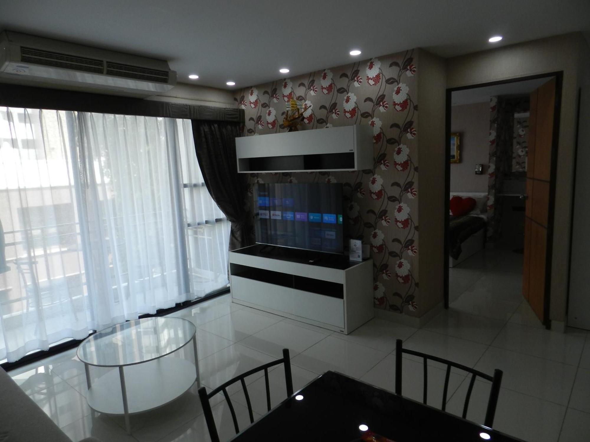Neocondo @ Pattaya Jomtien Beach Chambre photo