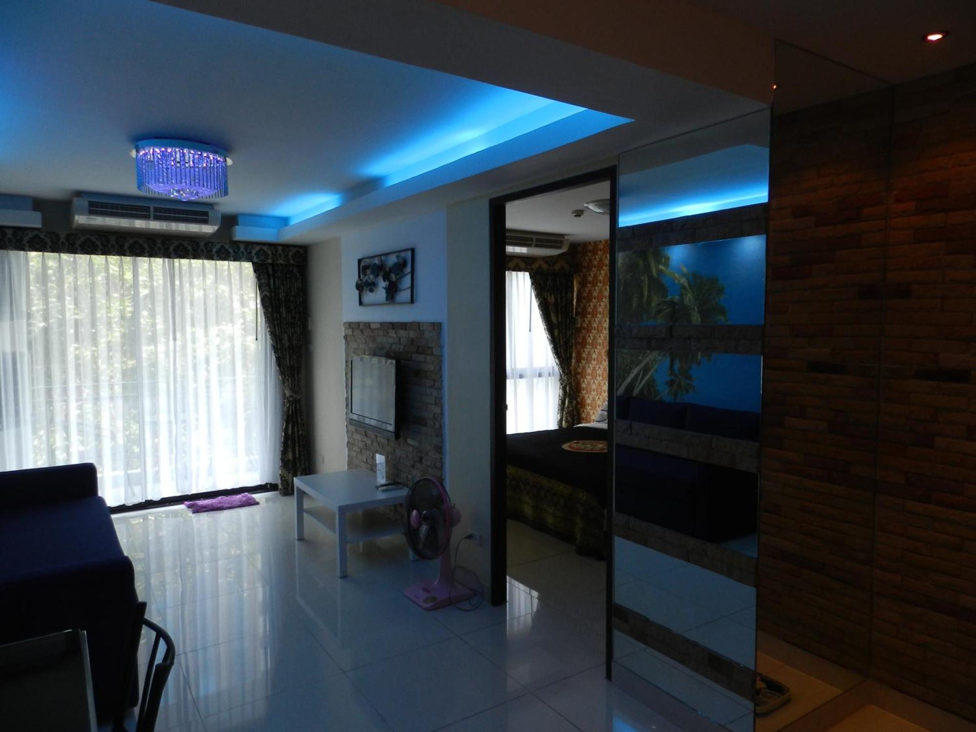Neocondo @ Pattaya Jomtien Beach Chambre photo
