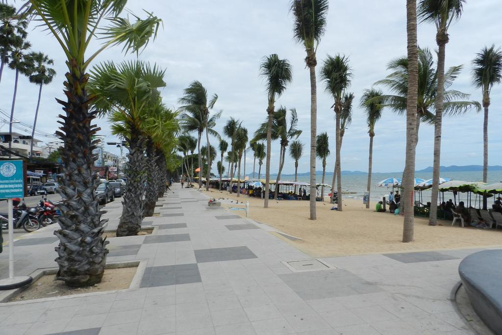 Neocondo @ Pattaya Jomtien Beach Extérieur photo