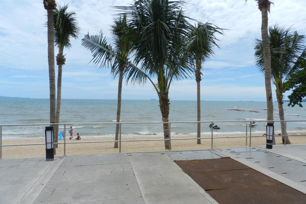 Neocondo @ Pattaya Jomtien Beach Extérieur photo